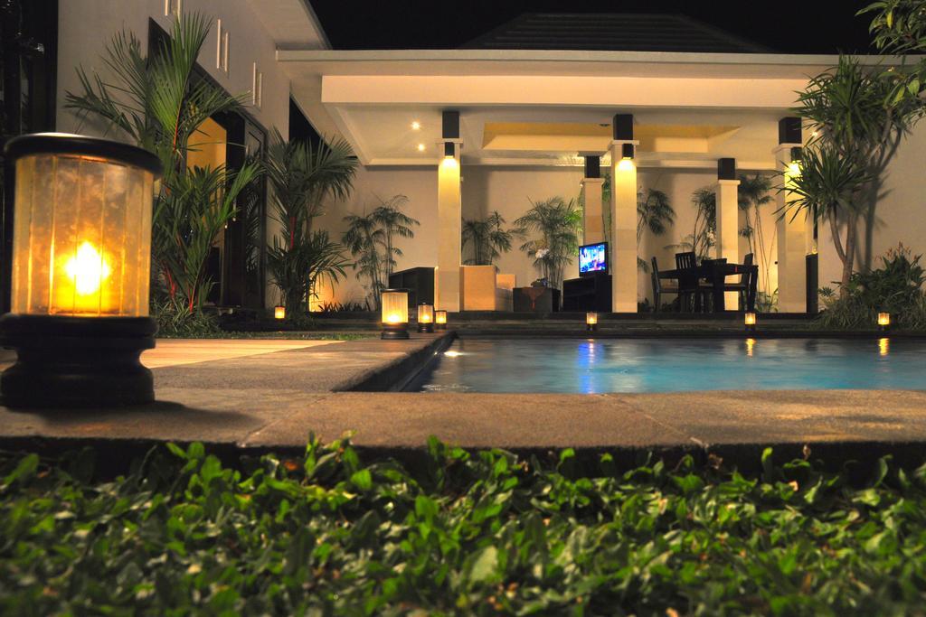 La Villais Kamojang Hotel Seminyak Kamer foto