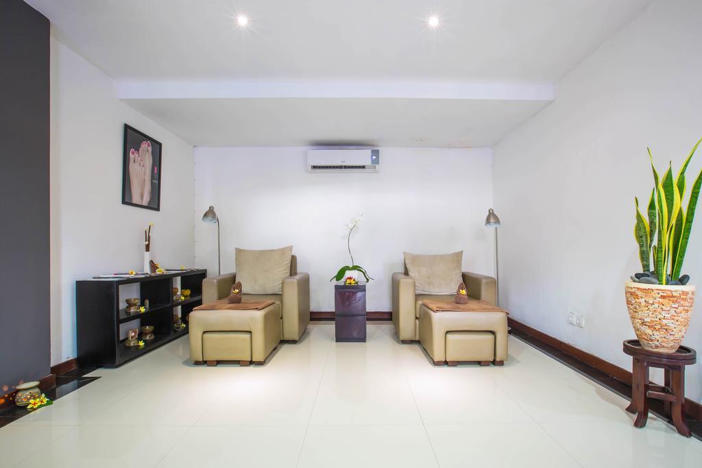 La Villais Kamojang Hotel Seminyak Buitenkant foto