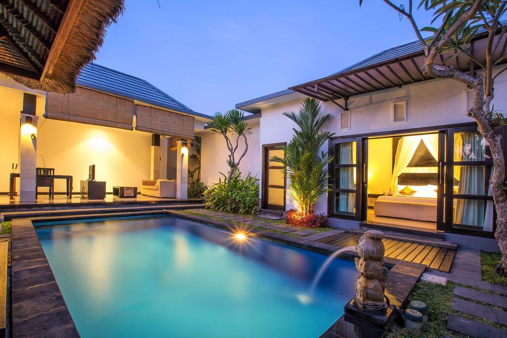 La Villais Kamojang Hotel Seminyak Buitenkant foto